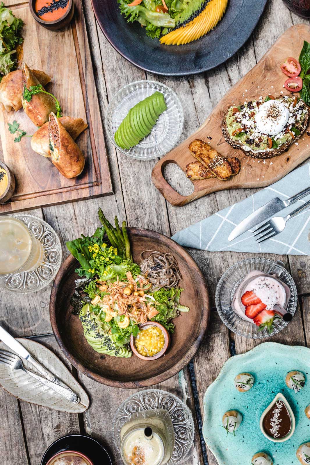 Bol repas santé servi à Vikasa Life Cafe, Koh Samui